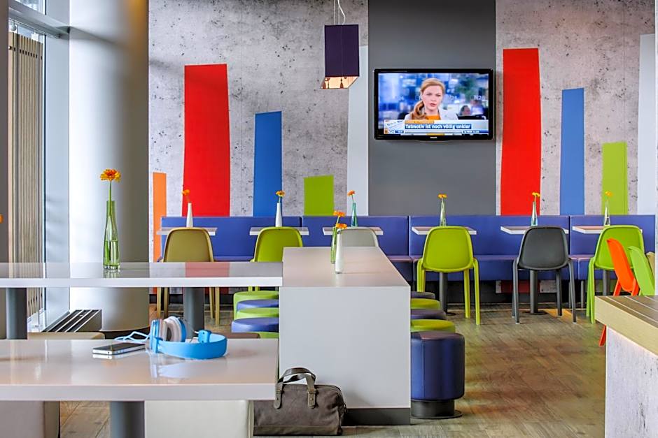 Ibis Budget Salzburg Airport - Self-Check-In