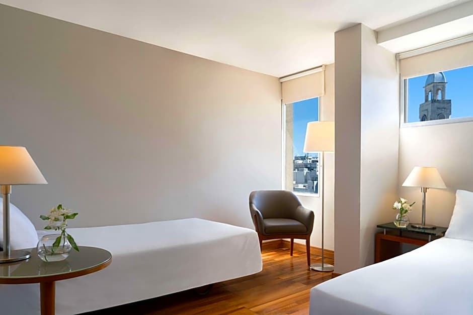 NH Montevideo Columbia