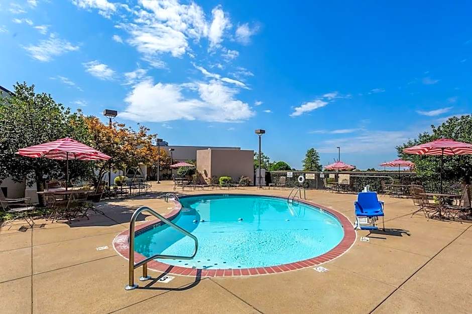 Quality Inn - Union City