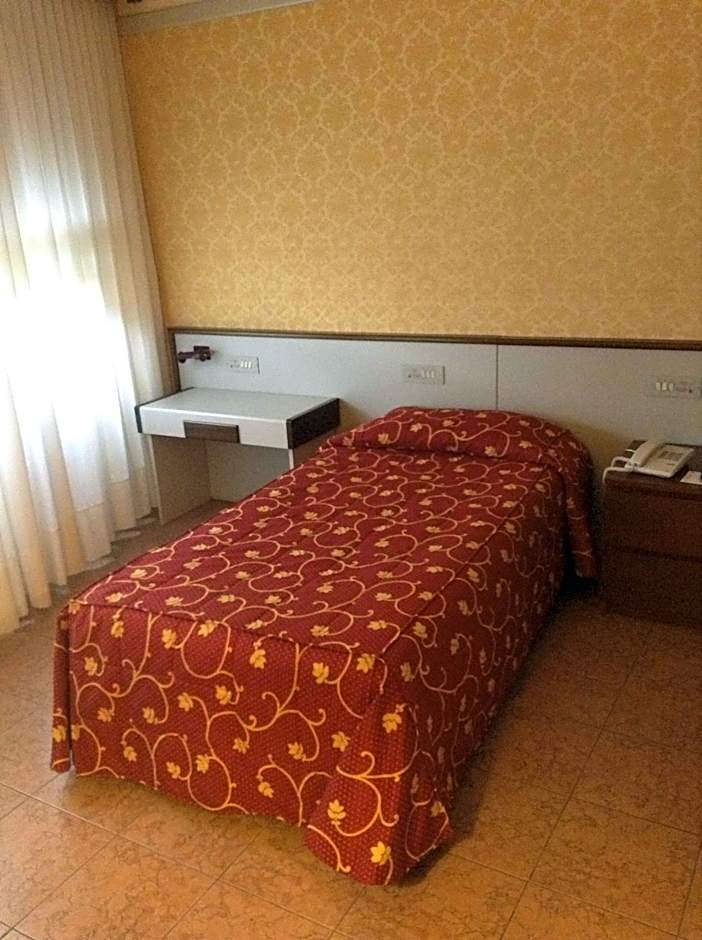 Hotel Maxim