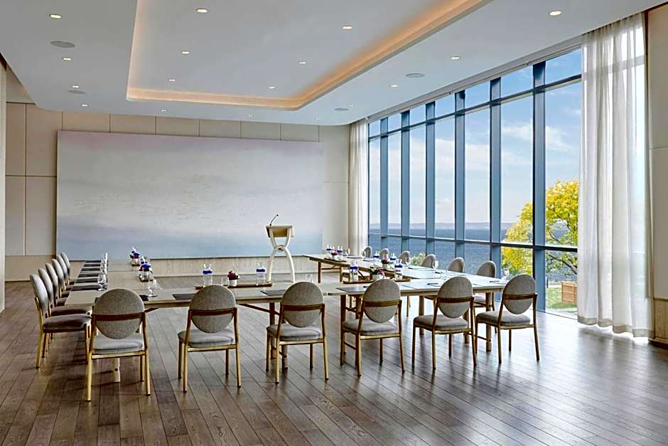 The Pearle Hotel & Spa, Autograph Collection