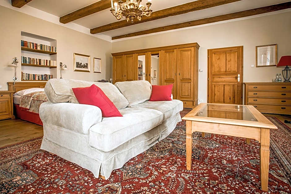 Hotel Dvur Hoffmeister