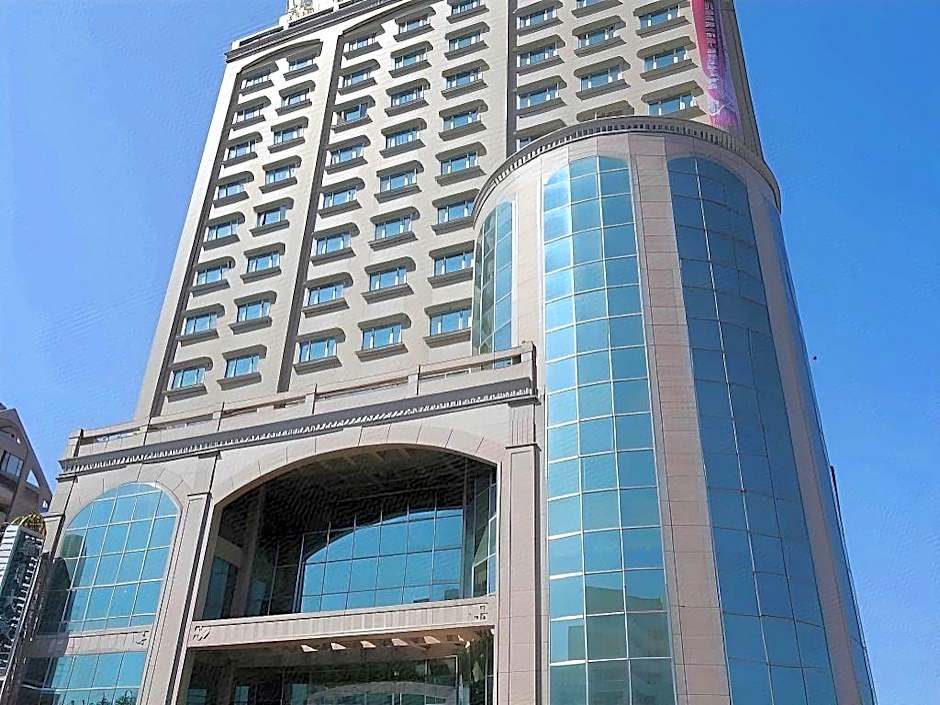 Highness Hotel
