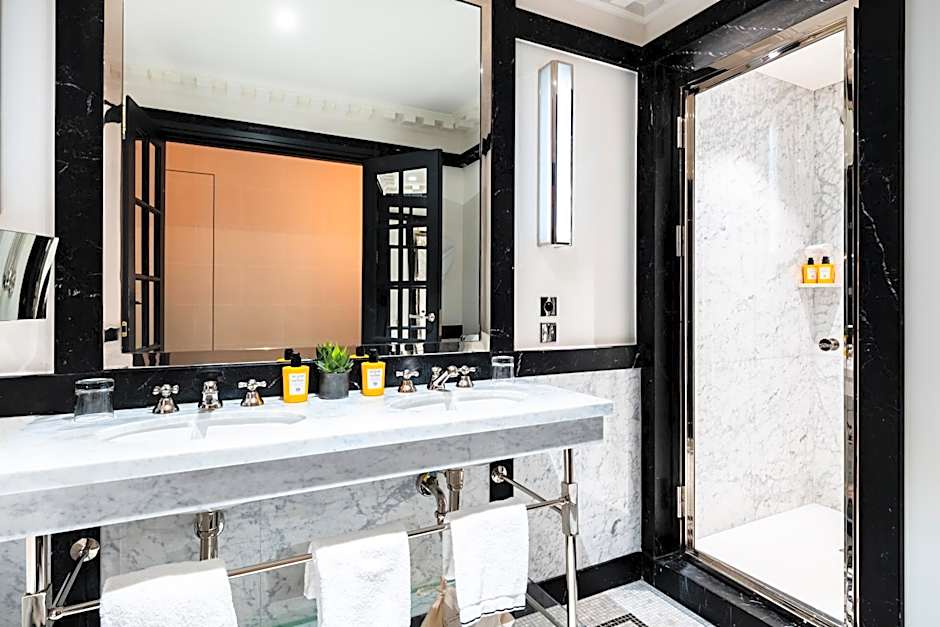 Hotel de Berri, a Luxury Collection Hotel, Paris