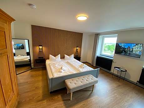 Gasthof zum goldenen Schiff - Lehmzimmer Erde