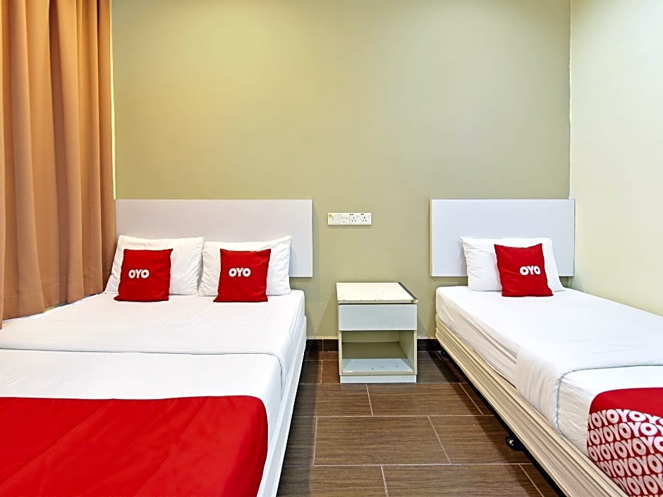 OYO 90853 New Soho Hotel