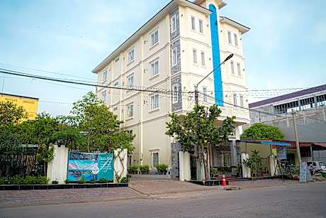 AHHA Boutique Kampot