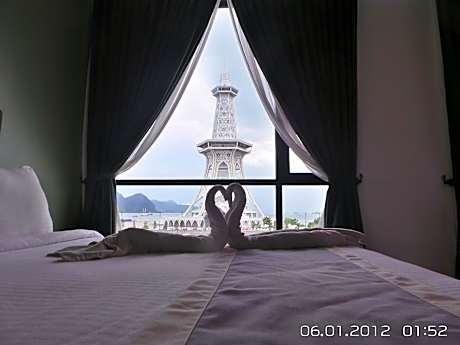 Deluxe Double Room (Window)