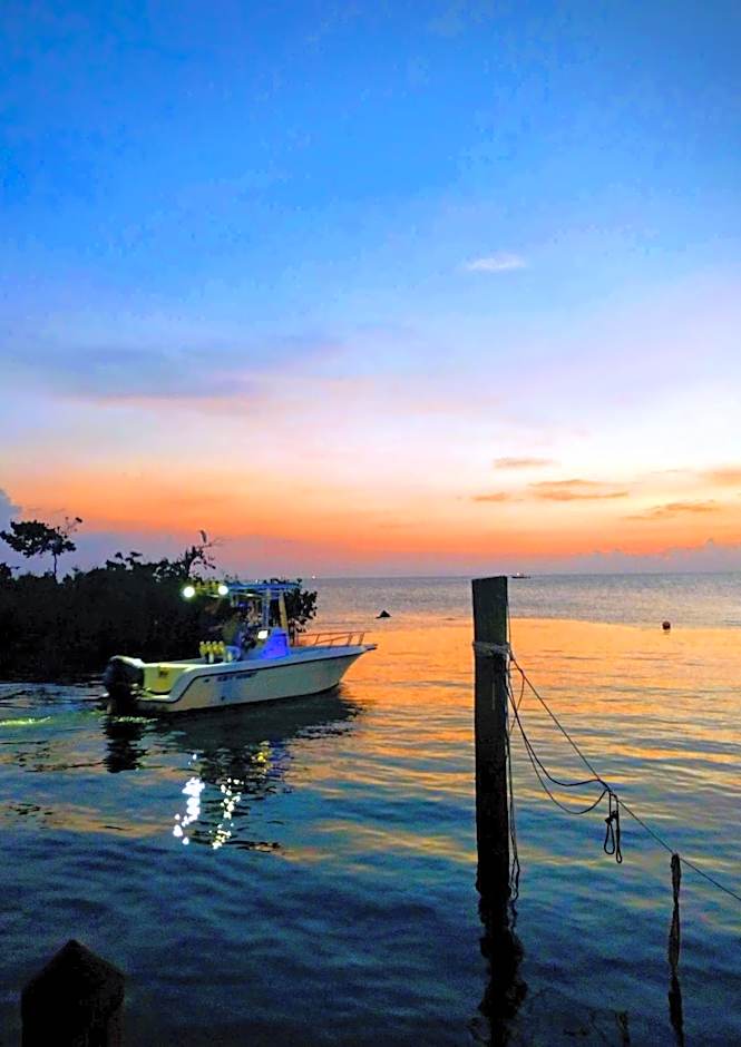Conch Key Fishing Lodge & Marina