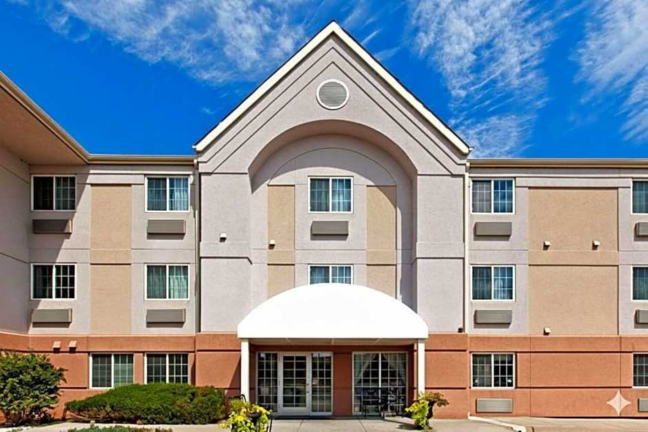 Candlewood Suites Wichita Airport By IHG