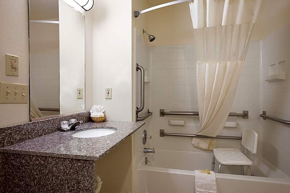 Days Inn by Wyndham Los Lunas