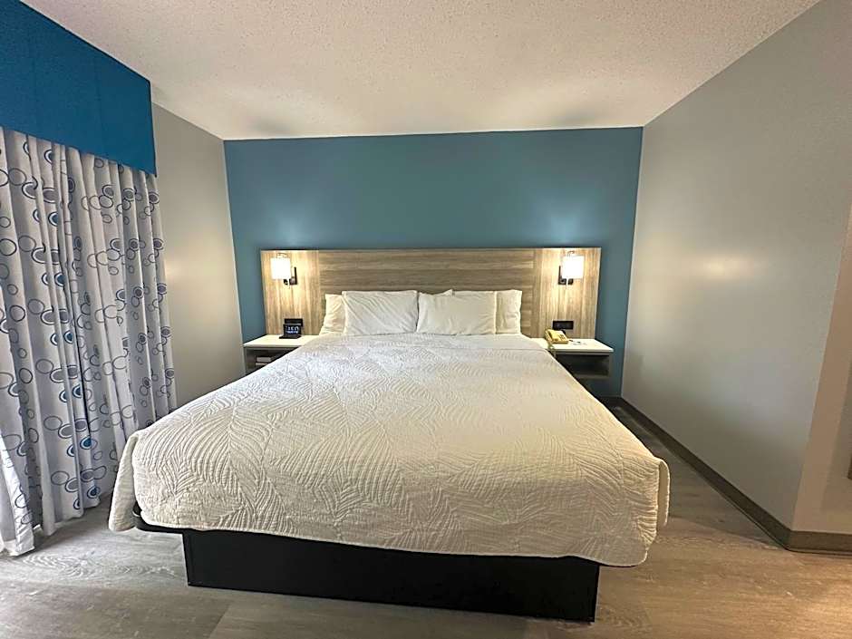 Travelodge by Wyndham Bracebridge