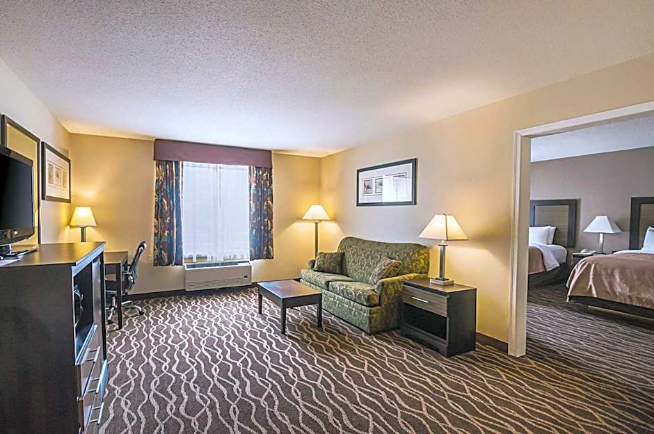 Quality Inn & Suites Frostburg-Cumberland