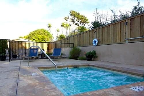 Monterey Peninsula Inn