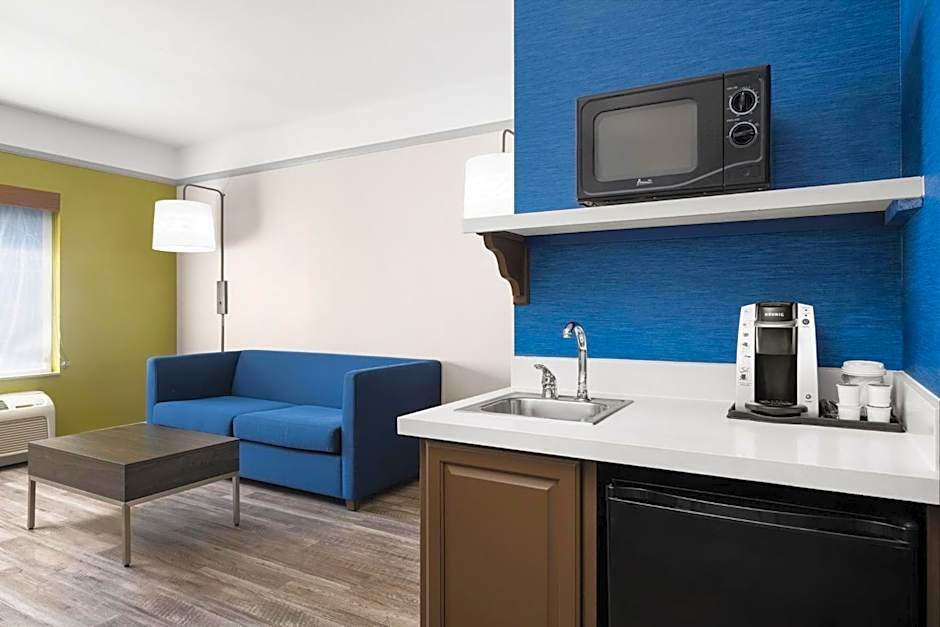 Holiday Inn Express Hotel & Suites San Dimas By IHG