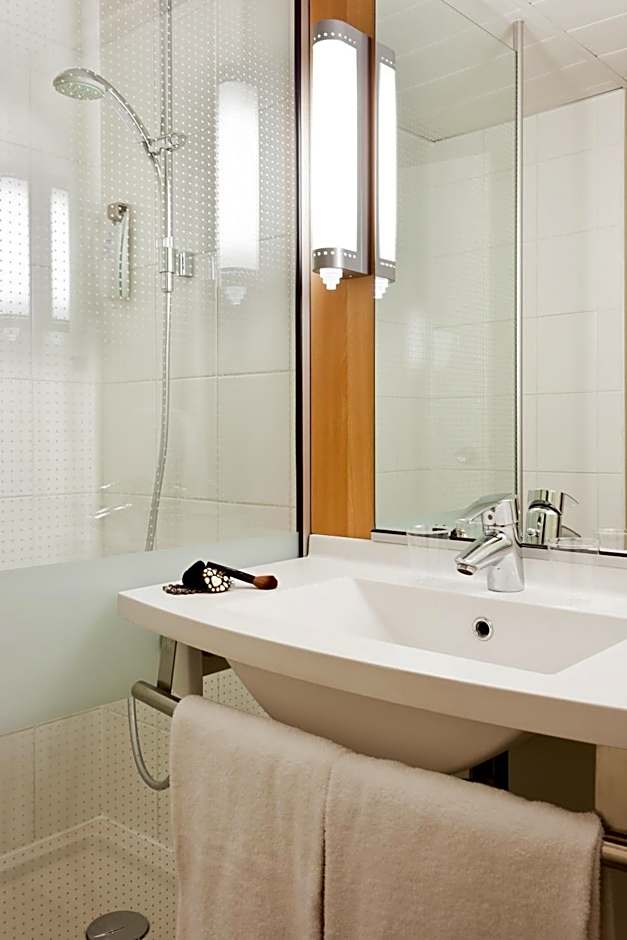 ibis Lille Centre Gares