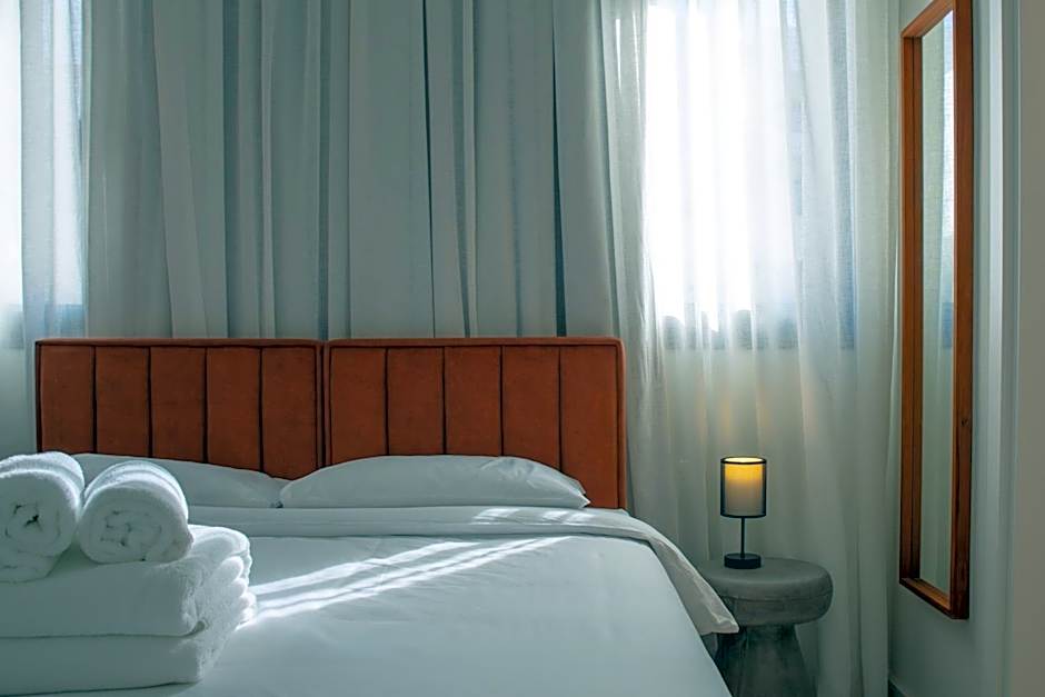 Larnaca LIV & CO Suites