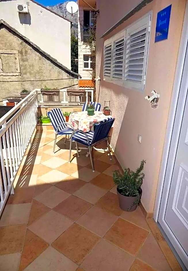 Apartment Ljubav