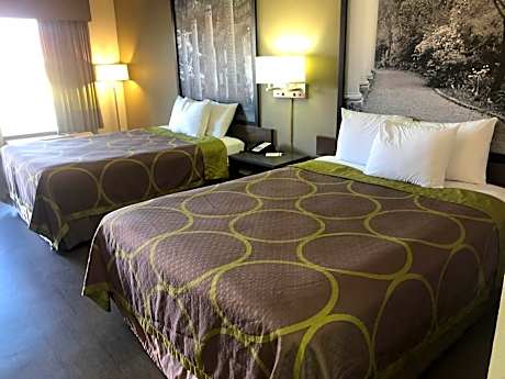 Queen Room with Two Queen Beds - Non-Smoking