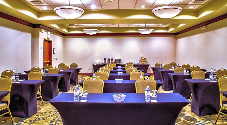 DoubleTree by Hilton Las Vegas Airport