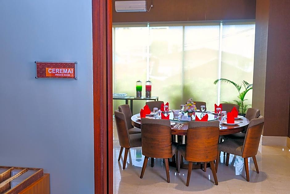 The Luxton Cirebon Hotel And Convention