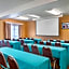 Comfort Inn & Suites Salem Northeast