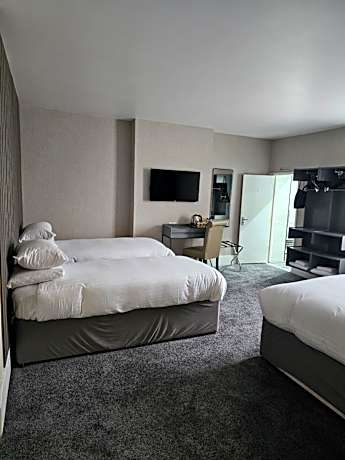 Family Room with Two Double Beds