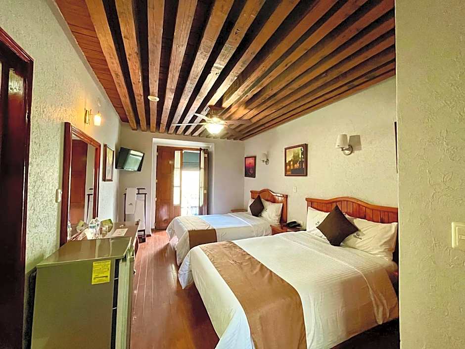 Hotel Puebla Plaza