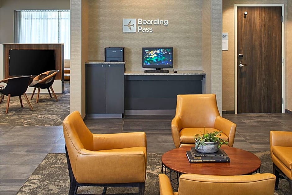 Courtyard by Marriott Minneapolis West
