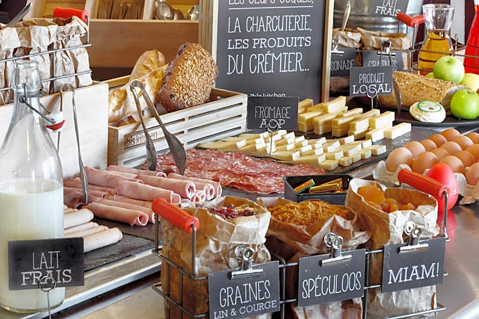 ibis Lyon Caluire Cite Internationale