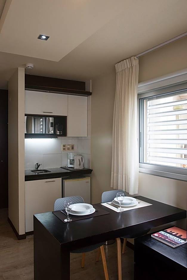 27 Suites
