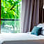 Five Hotel