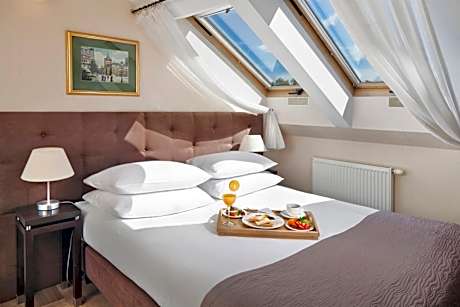 Hotel Bonum Old Town