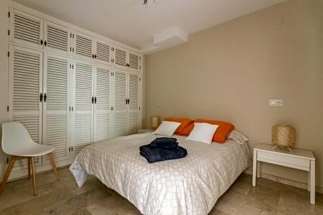 Three-Bedroom Superior Apartment