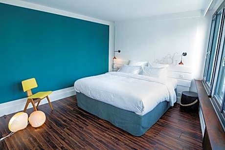 Bateau Libre Hotel