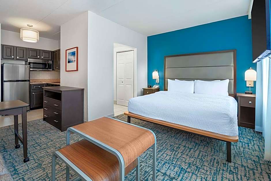 Homewood Suites by Hilton Eatontown