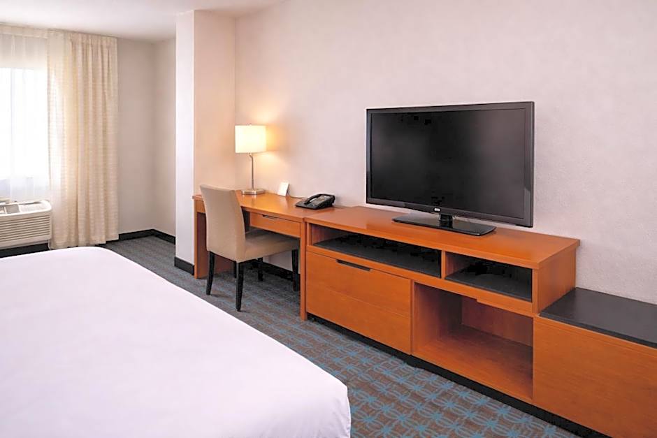 Comfort Inn & Suites Texas City I-45