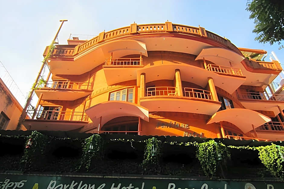 Parklane Hotel