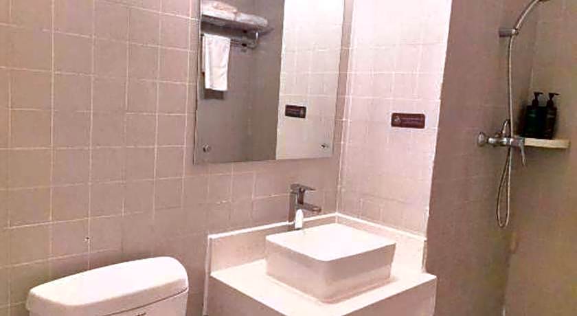 Jinjiang Inn Wuhan Wujiashan Development District Branch