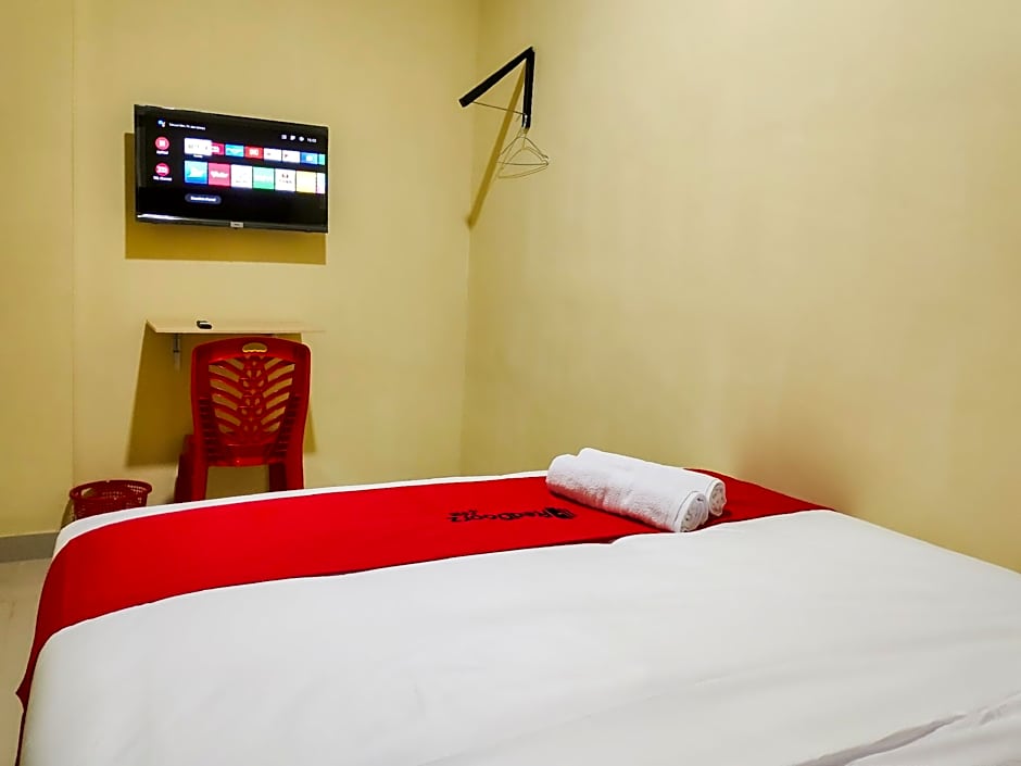 RedDoorz @ Jalan Gaperta Medan