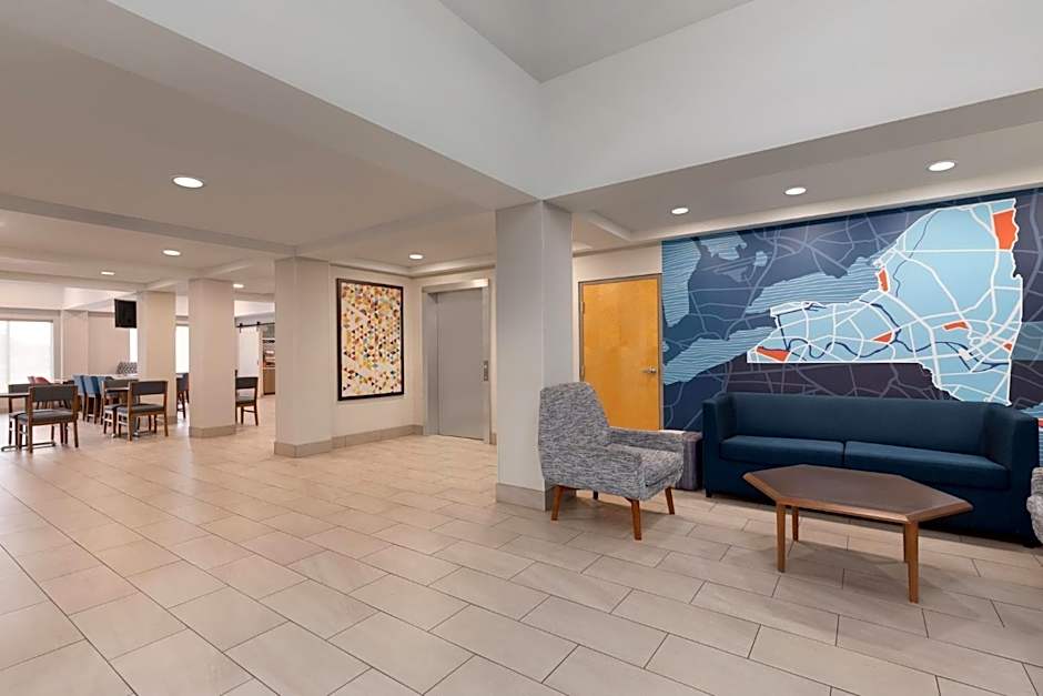 Holiday Inn Express Syracuse Airport By IHG