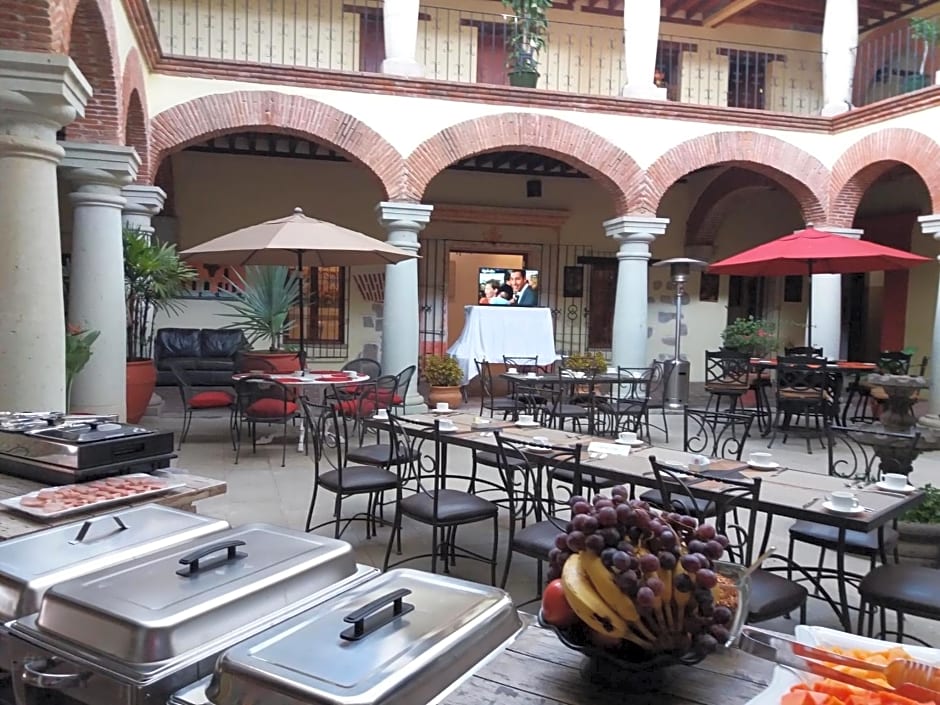 Hotel Siglo XVII Art Gallery
