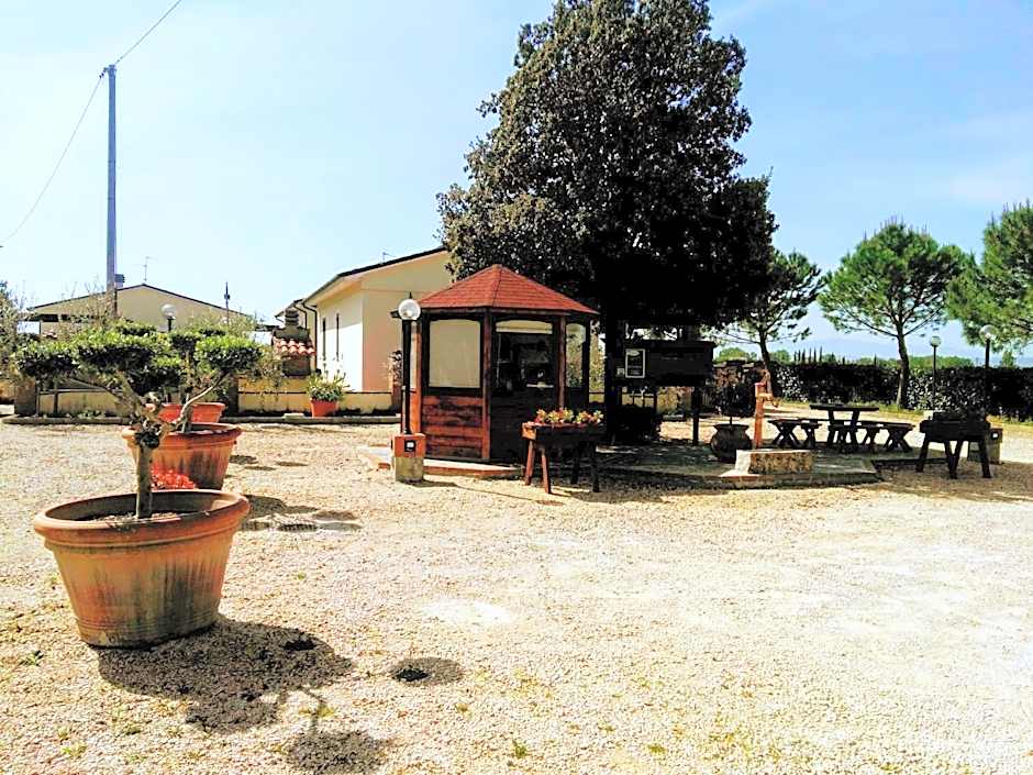 Residence Terra Dei Santi Country House