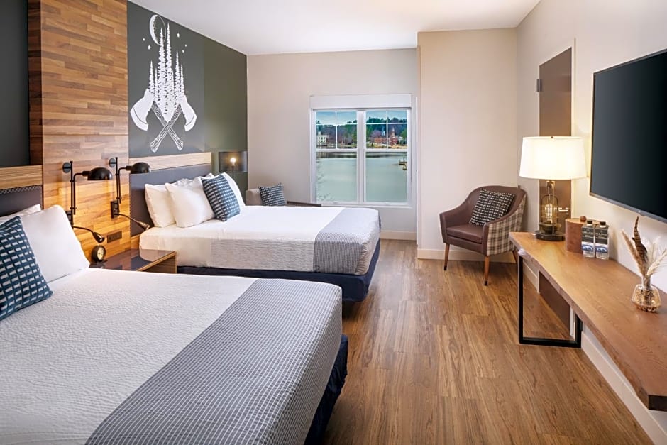 voco Saranac Lake NY - Waterfront By IHG