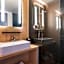 ibis Issoire