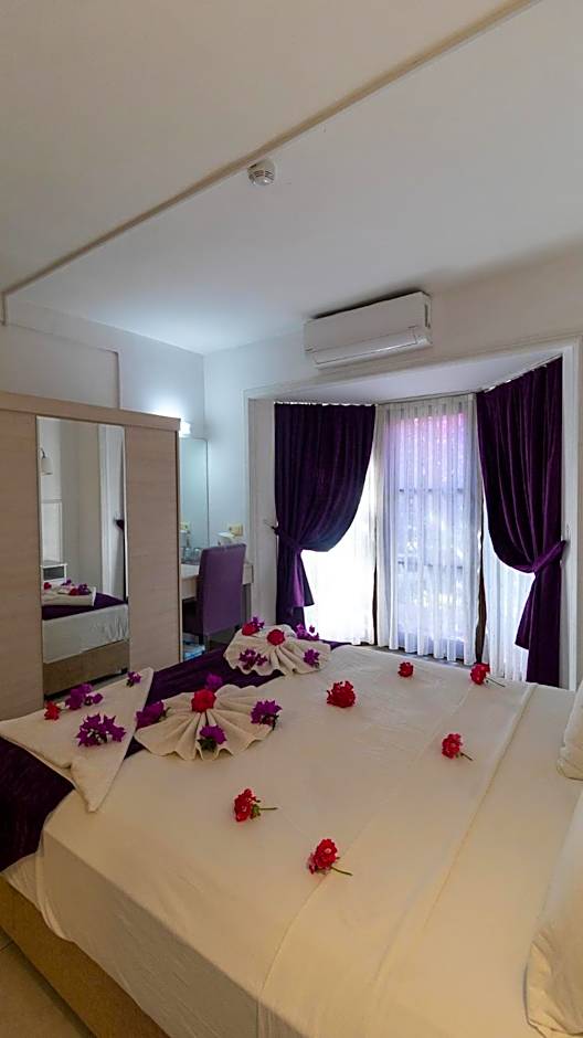 Aydos Hotels & Breeze Restaurant