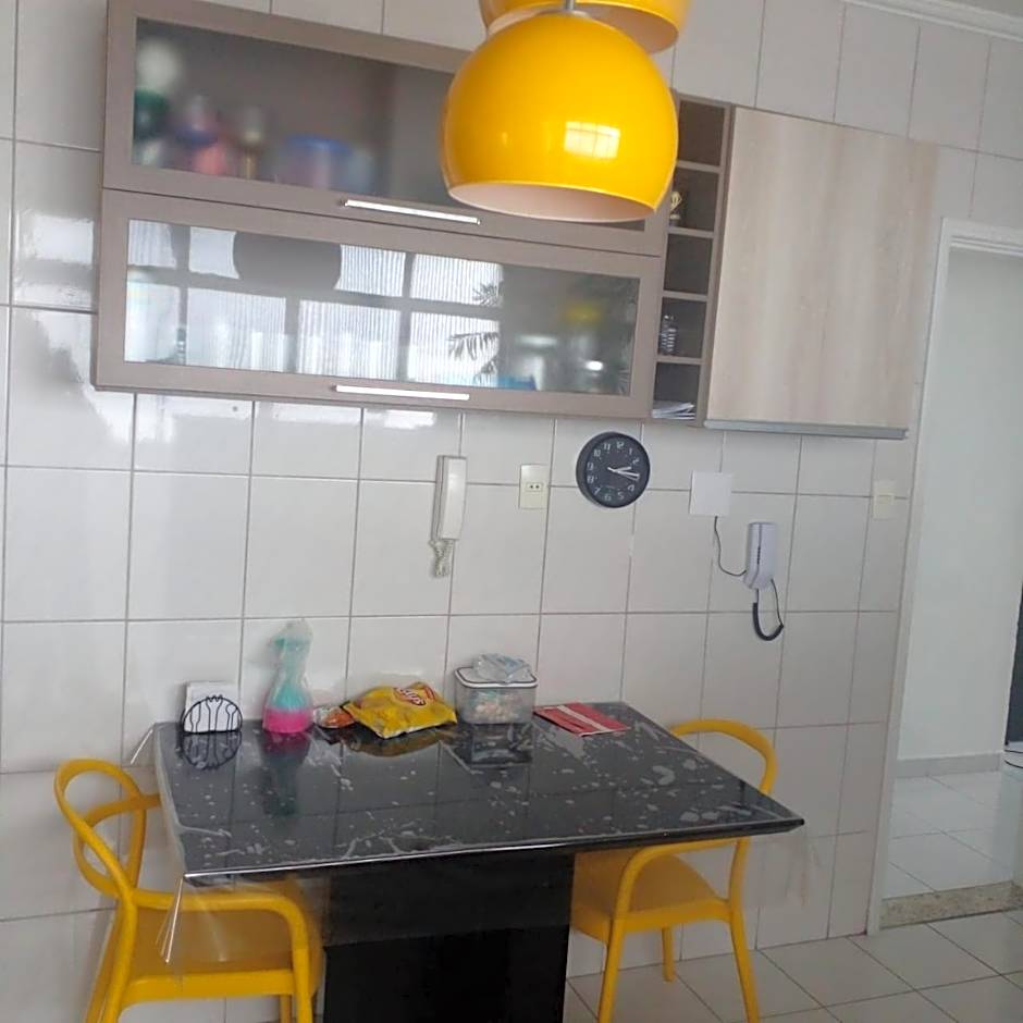 APTO FRENTE PARA MAR BOQUEIRÃO - PRAIA GRANDE