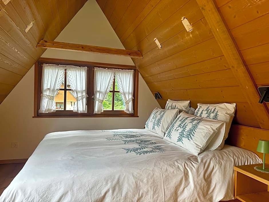 Hollhouse - Bed & Breakfast