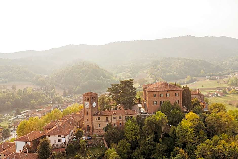 Castello di Casalborgone, Luxury Italian Castle Hotel