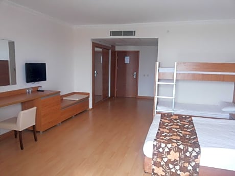 Family Room (2 Adults + 2 Children) - All Inclusive